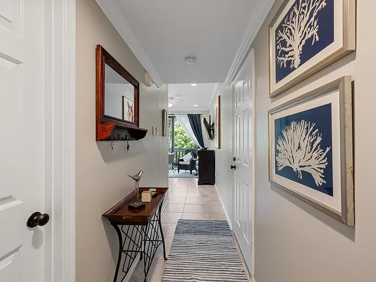 11842 Pebblewood Dr #201 — Photo 2