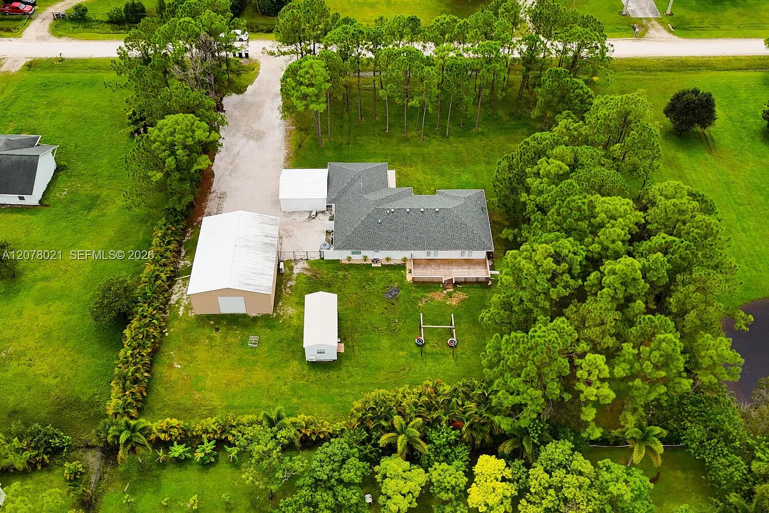Acreage — Photo 3