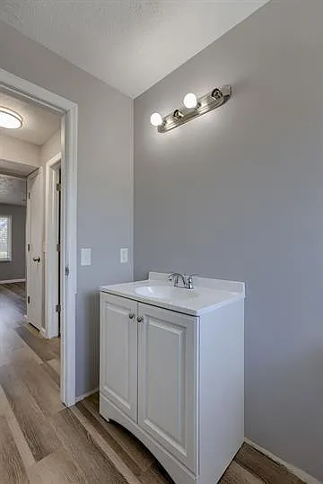 8005 S 48th Ave — Photo 10