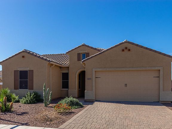 3rd image of 26070 N 74th Dr
