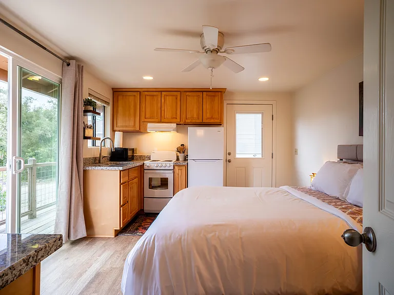 3220 Wood Valley Rd — Photo 6