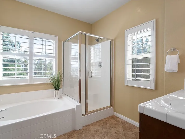 28817 Edenton Way — Photo 32