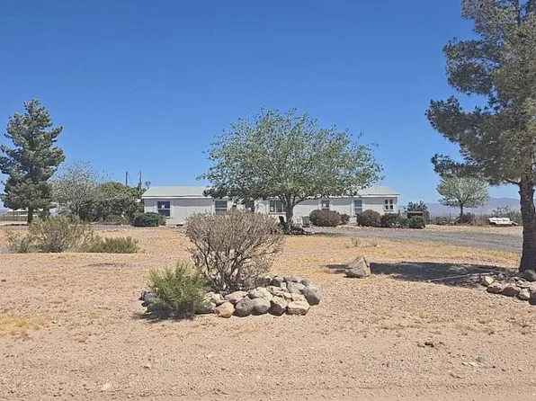 7157 W Bolsa Dr, Golden Valley, AZ 86413