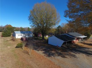 962 Burlington Ave, Gibsonville, NC 27249