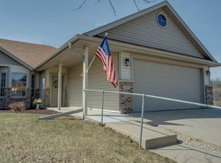 6459 Bandel Hills Ln NW, Rochester, MN 55901