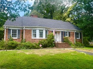 609 Shawnee Rd, Greensboro, NC 27403