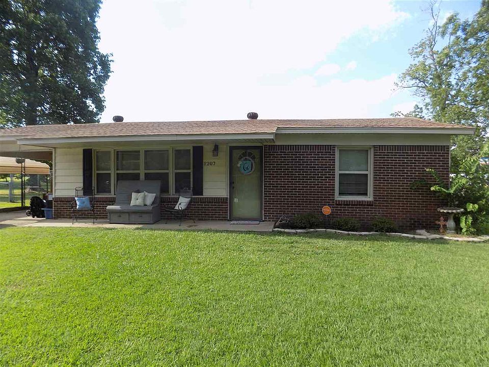 1st image of 1207 E 34th St