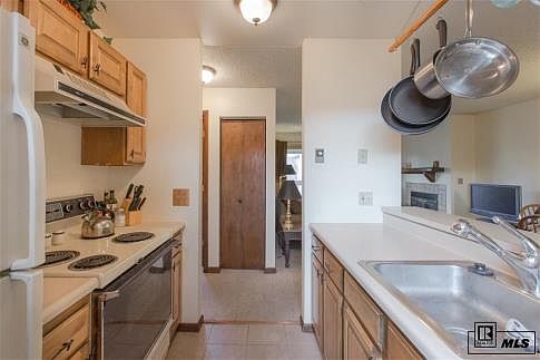3rd image of 1555 Shadow Run Ct Suite 304