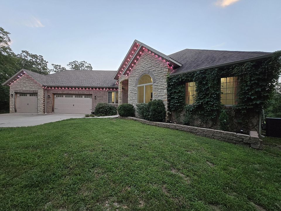 1st image of 832 Misty Lane