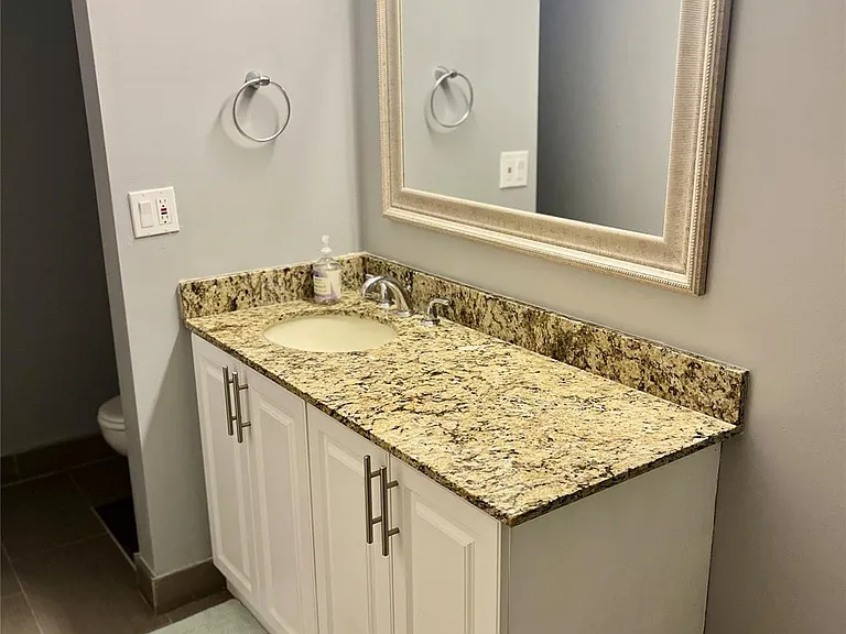 629 Executive Center Dr #J-204 — Photo 10