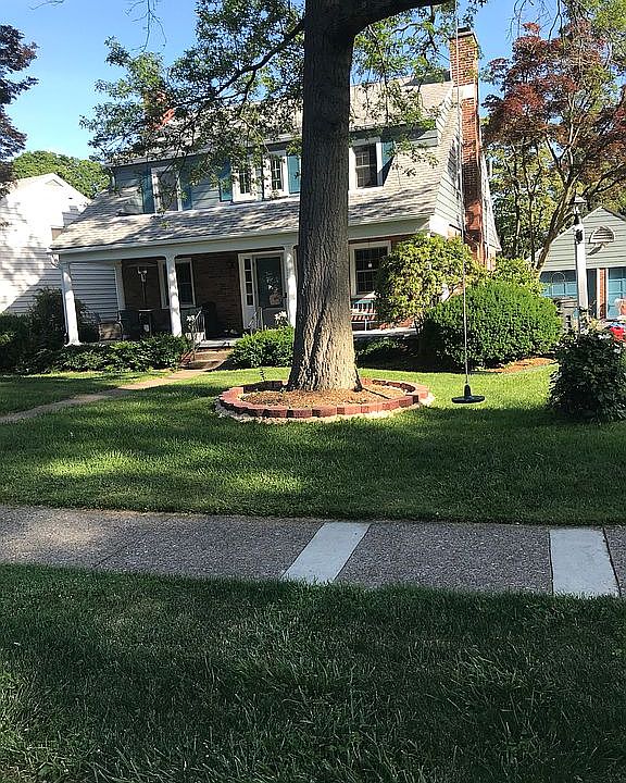 2nd image of 117 Westover Dr