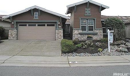 1st image of 423 Daylily Ln