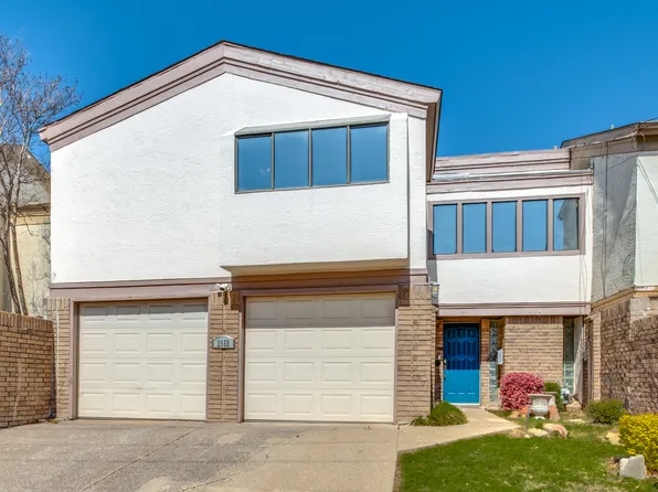 2852 Lee St, Dallas, TX 75206