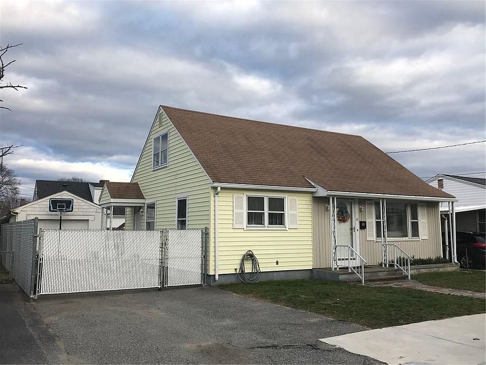 1st image of 14 Donnelly St