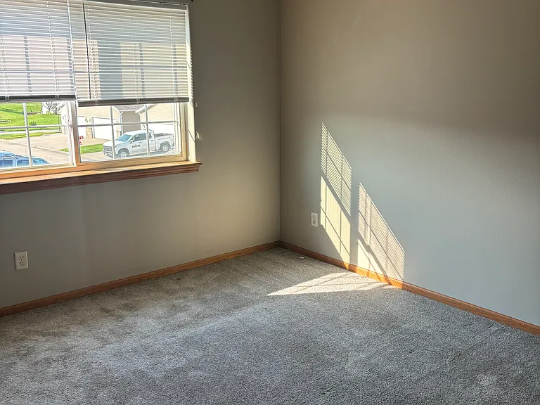 704 Secretariat Dr — Photo 5