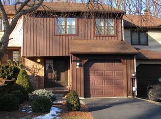 16 Heritage Ct, Morris Plains, NJ 07950