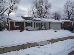 254 Grantwood Dr, Dayton, OH 45449