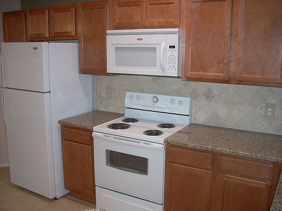 3rd image of 7508 Sugar Bend Dr #7508