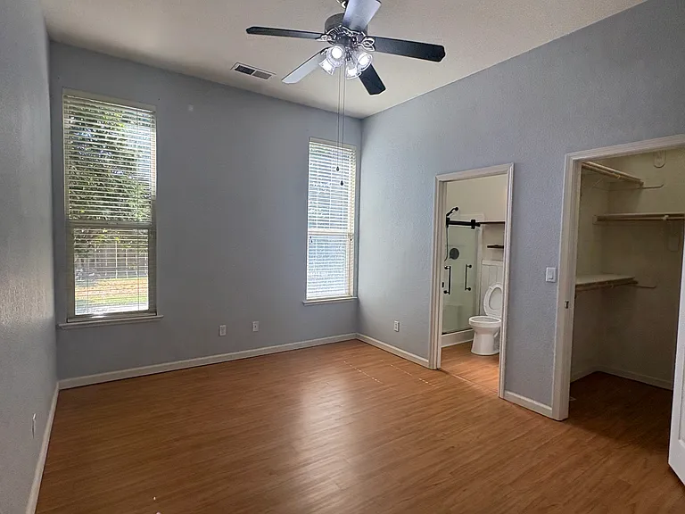 2534 Sunrise Ave — Photo 10