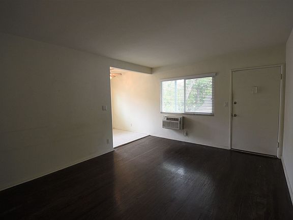 2nd image of 11054 Otsego St APT 5