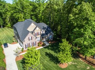 310 Jean Place Ct, Matthews, NC 28104