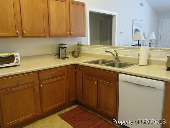 4th image of 2520 Saddleback Drive #B