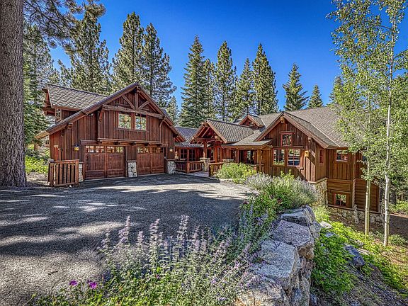 2nd image of 2326 Overlook Pl