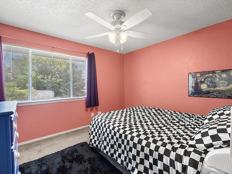 1818 Highbrook Ct — Photo 18