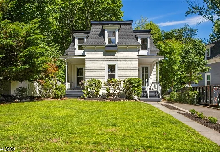 58 Ridgeway Ave — Photo 1