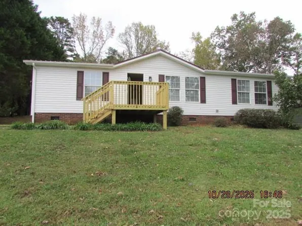 204 John E Randall Rd, Shelby, NC 28152