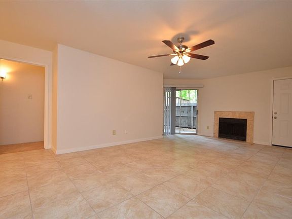 3rd image of 9797 Leawood Blvd APT 901