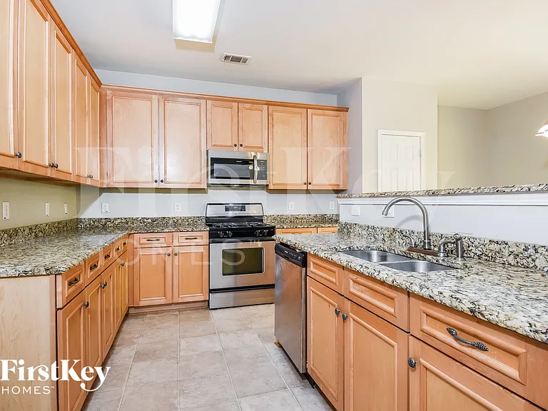 103 Laurel Branch Ct — Photo 5