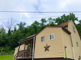 3 Alfred St, Wheeling, WV 26003