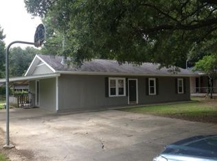 4212 Florida St, Zachary, LA 70791