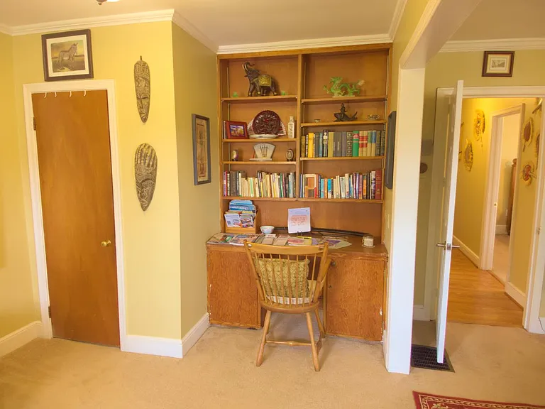 1831 Oxford Ave SW #G — Photo 23