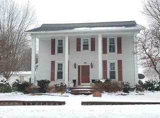 215 W Broadway, Bunker Hill, IN 46914