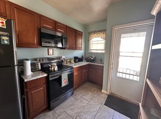 1307 Cranston St FLOOR 1, Cranston, RI 02920