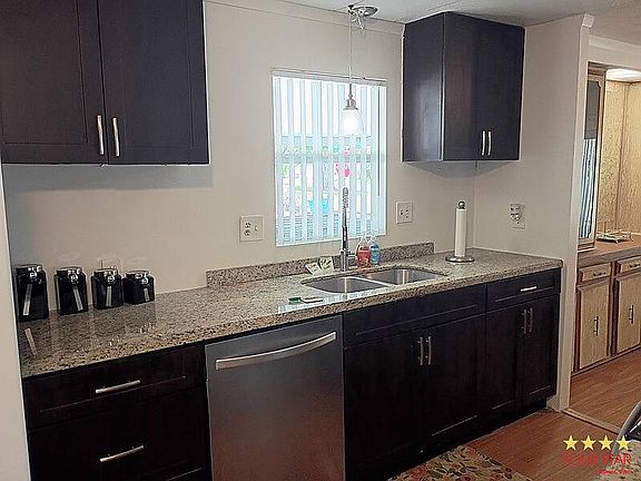 2nd image of 6318 Colonial Dr