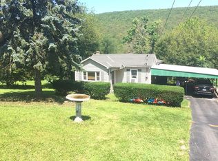 1923 Trevorton Rd, Coal Township, PA 17866