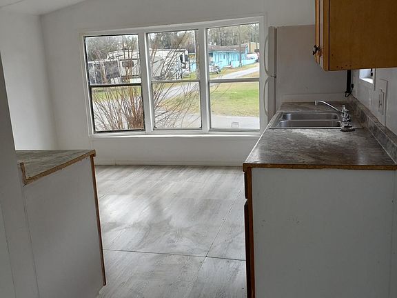 2nd image of 1720 NW 38th Ave #93