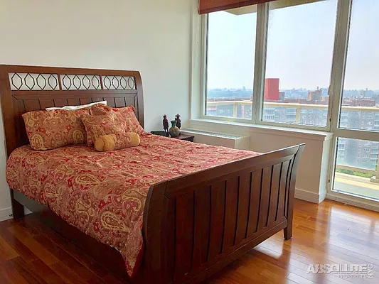 Sold by Absolute Properties of NYC | media 9