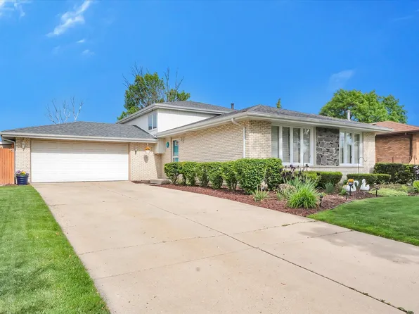 16560 Currant Ave, Tinley Park, IL 60487