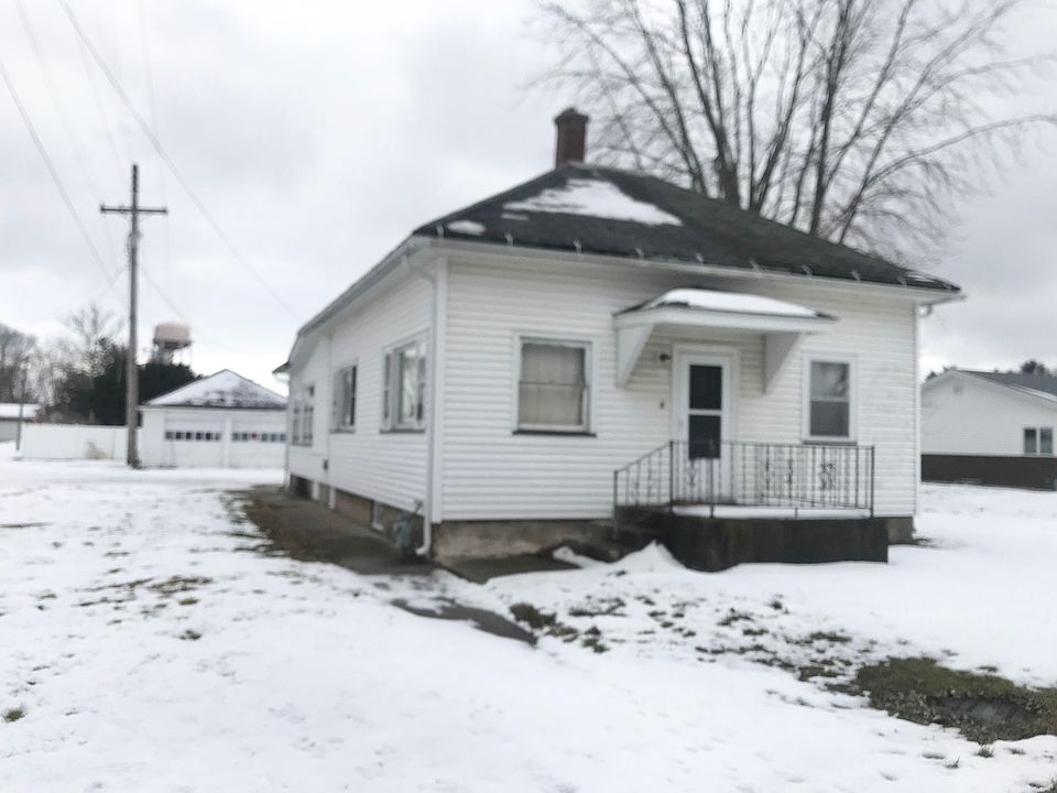 1st image of 496 Edwards Ave