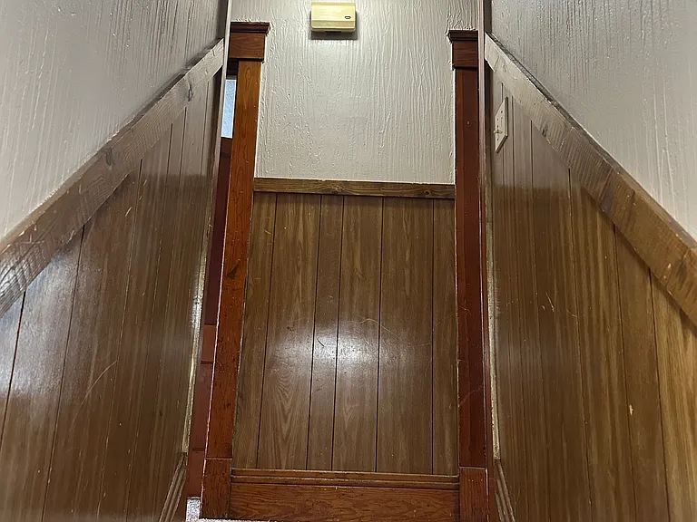396 Sumner St — Photo 36