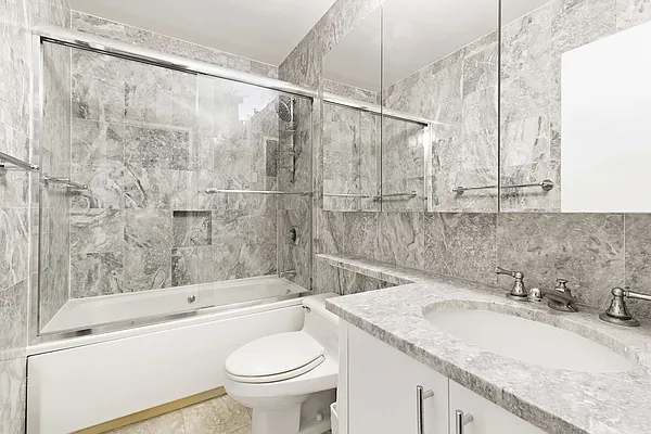 Sold by Compass | media 7