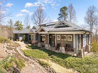 72 Dusky Ct, Hendersonville, NC 28739