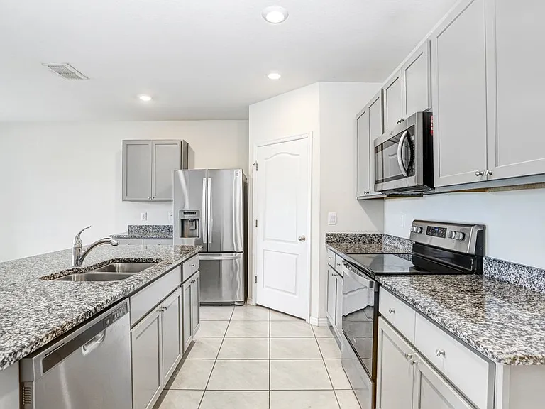 1125 Torrente Ln #A — Photo 10
