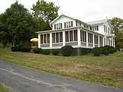 1st image of 481A E Bluff Dr
