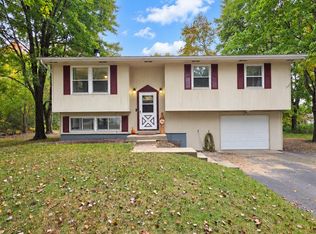 10525 E 900 N, Walkerton, IN 46574