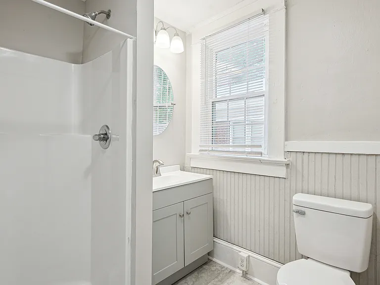 1643 Ralph David Abernathy Blvd SW #B — Photo 12
